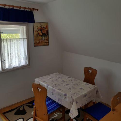 Dora Apartmanhaz 잘라카로쉬 외부 사진